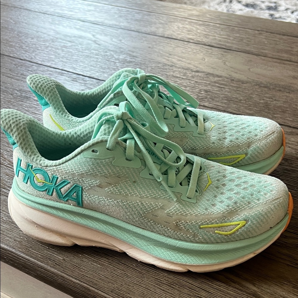 Hoka Aqua and Orange Athletic Shoes size 6 Clifton 9